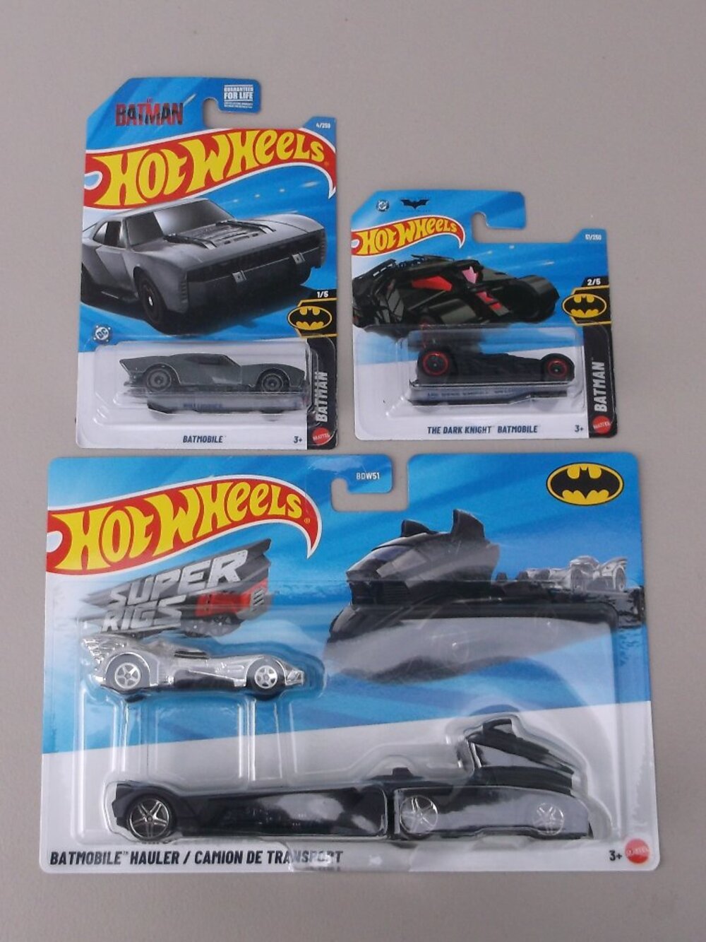 NWT Hot Wheels Batman Bundle, Batmobile 1/5, Dark Knight 2/5 & Super Rigs Hauler